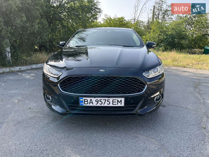 Седан Ford Fusion 2014 в Дніпрі