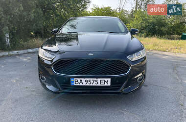 Седан Ford Fusion 2014 в 