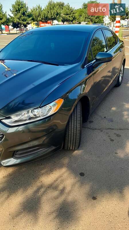 Седан Ford Fusion 2014 в Одесі