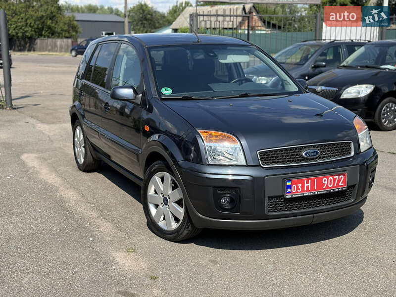 Хетчбек Ford Fusion 2006 в 