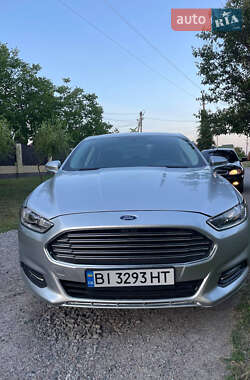 Седан Ford Fusion 2014 в 