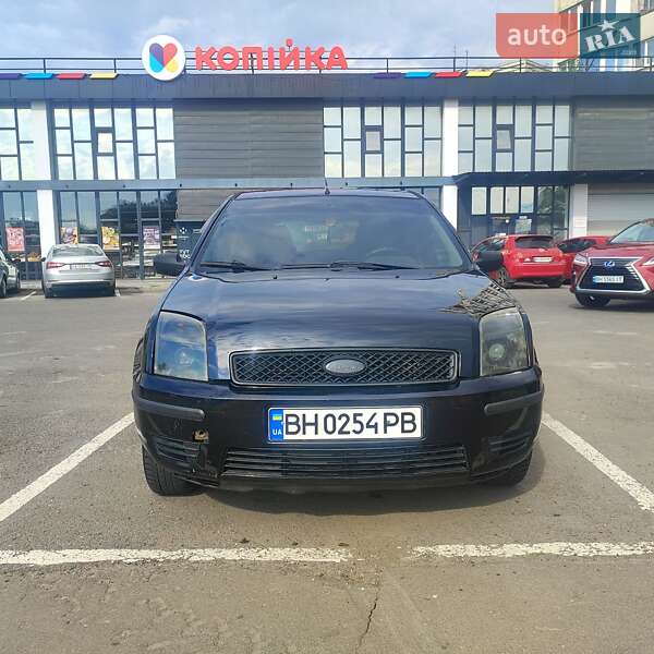 Хэтчбек Ford Fusion 2003 в Одессе