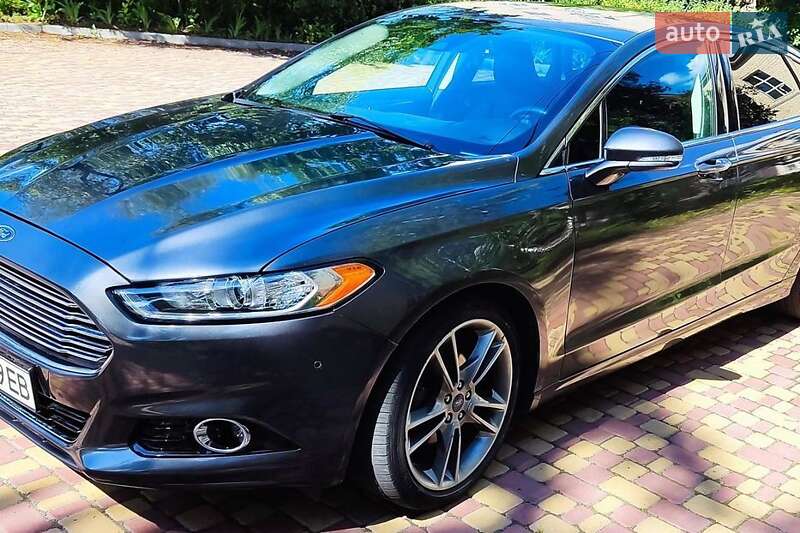 Седан Ford Fusion 2015 в Днепре
