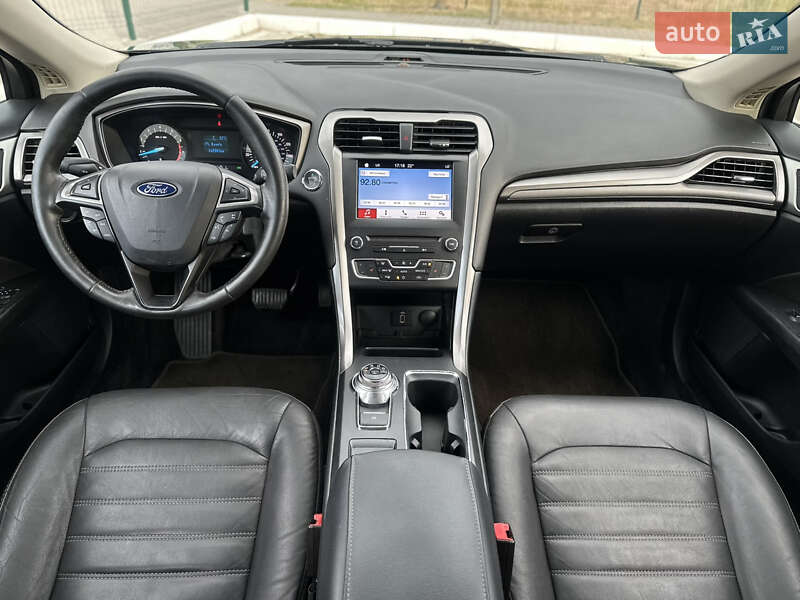 Седан Ford Fusion 2017 в Києві