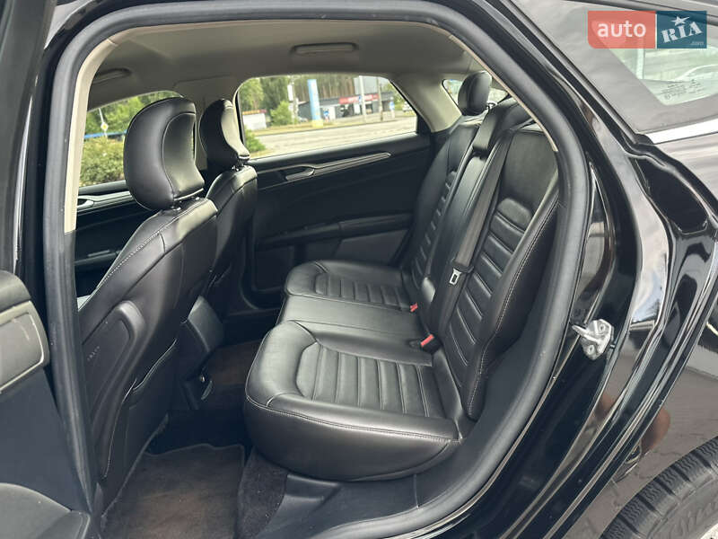 Седан Ford Fusion 2017 в Києві
