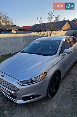 Седан Ford Fusion 2016 в Звягеле
