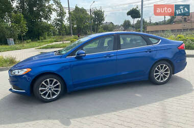 Седан Ford Fusion 2017 в 
