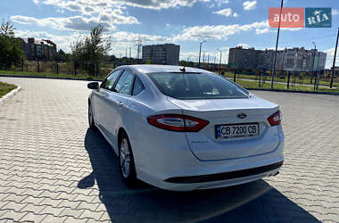 Седан Ford Fusion 2014 в 