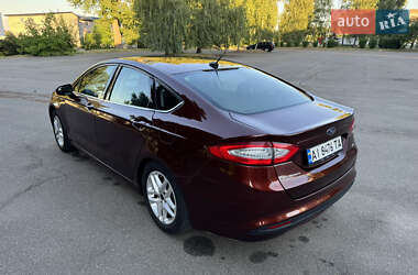 Седан Ford Fusion 2014 в 