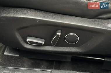 Седан Ford Fusion 2017 в 