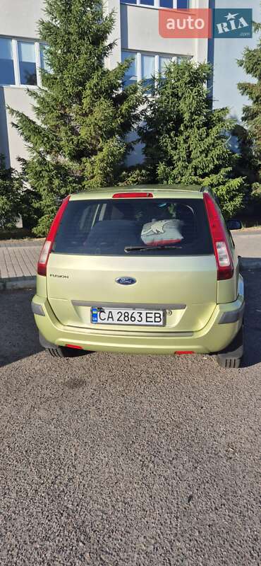 Хетчбек Ford Fusion 2006 в Черкасах