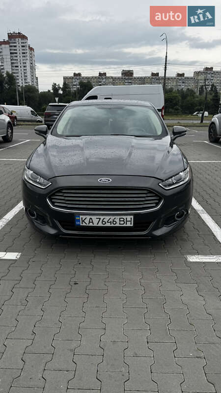 Ford Fusion 2015