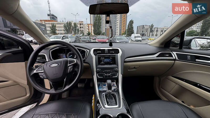Седан Ford Fusion 2015 в Киеве