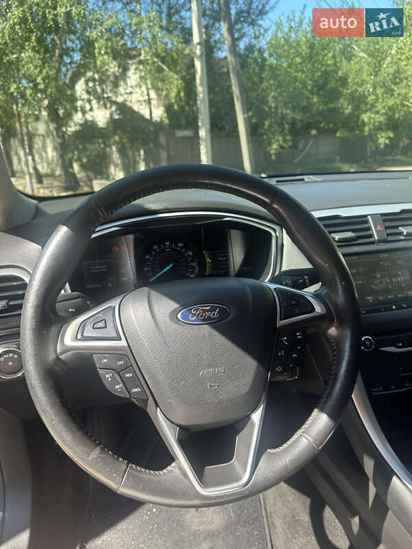 Седан Ford Fusion 2014 в Дніпрі