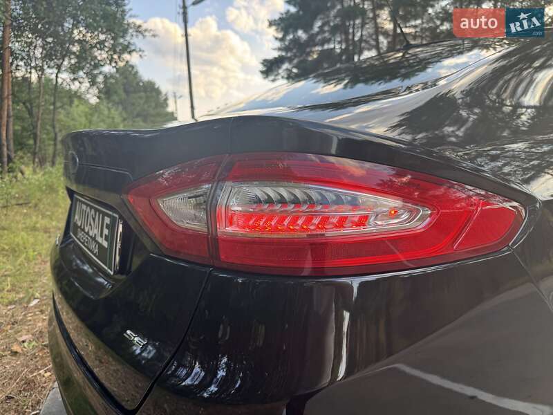Седан Ford Fusion 2012 в Шепетівці