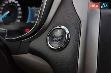 Седан Ford Fusion 2017 в 