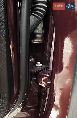 Седан Ford Fusion 2013 в 