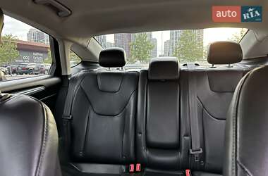 Седан Ford Fusion 2013 в 