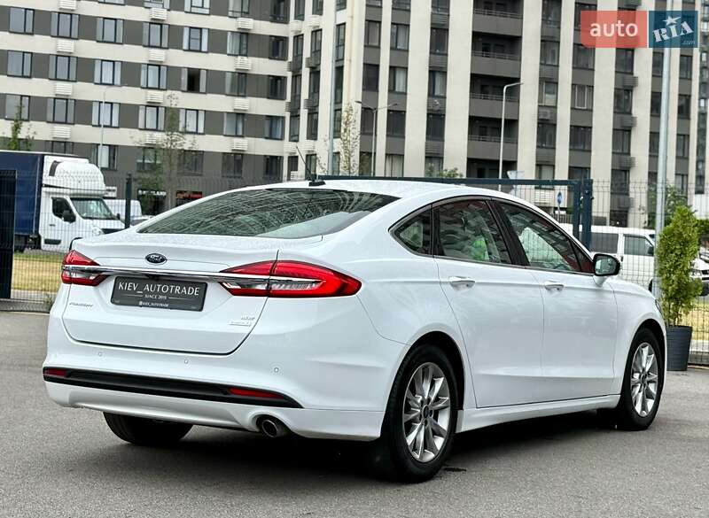 Седан Ford Fusion 2016 в Києві