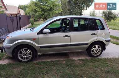 Хэтчбек Ford Fusion 2007 в 