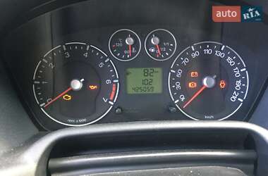 Хэтчбек Ford Fusion 2006 в 