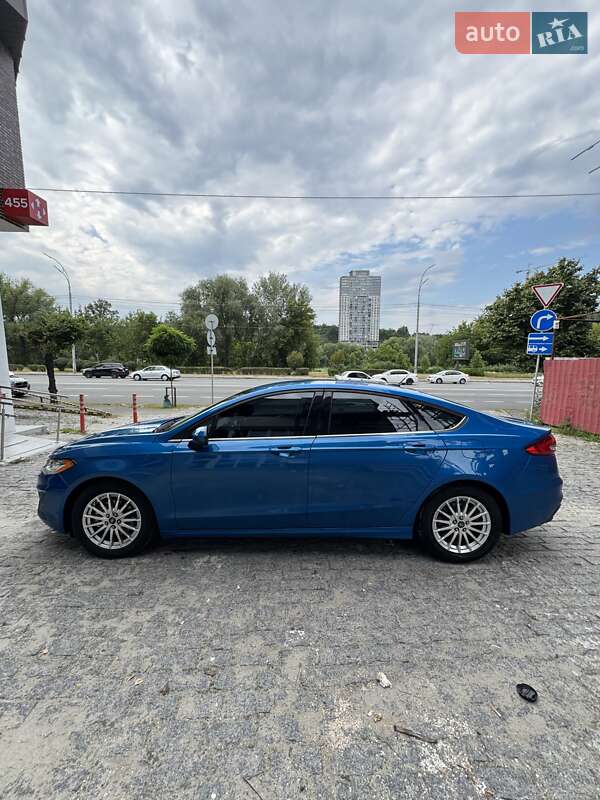 Седан Ford Fusion 2019 в Киеве