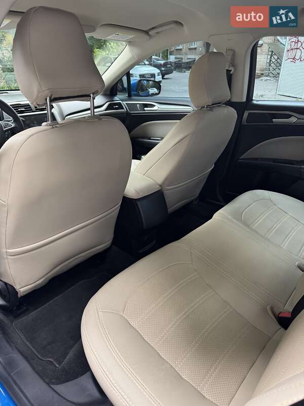 Седан Ford Fusion 2019 в Киеве