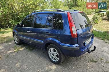 Хэтчбек Ford Fusion 2007 в 