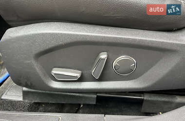 Седан Ford Fusion 2015 в 