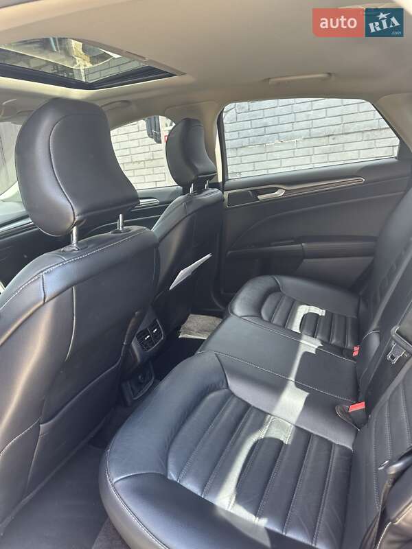 Седан Ford Fusion 2017 в Харькове