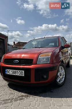 Хэтчбек Ford Fusion 2008 в 