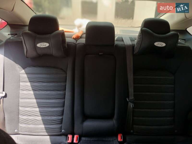 Седан Ford Fusion 2016 в Кривом Роге фото 5 Седан Ford Fusion 2016 в Кривом Роге