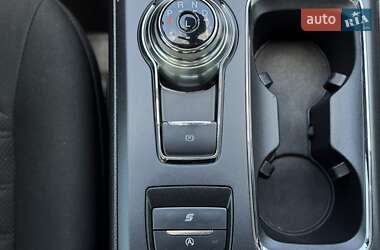 Седан Ford Fusion 2019 в 