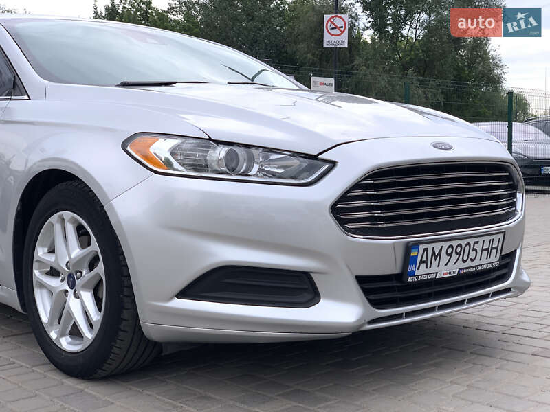 Седан Ford Fusion 2015 в Бердичеве