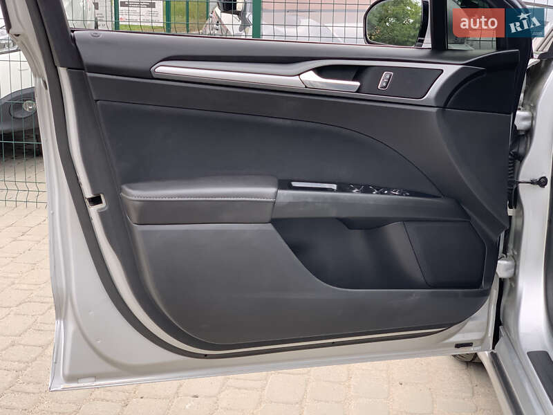 Седан Ford Fusion 2015 в Бердичеве