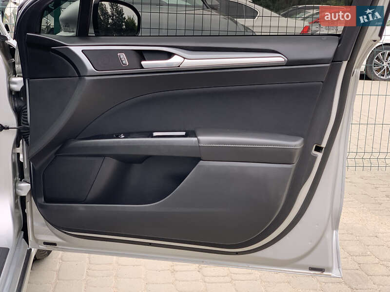 Седан Ford Fusion 2015 в Бердичеве