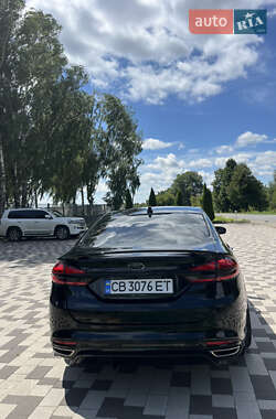 Седан Ford Fusion 2015 в 