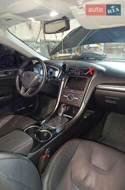 Седан Ford Fusion 2015 в Львове