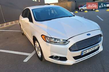 Седан Ford Fusion 2015 в Києві
