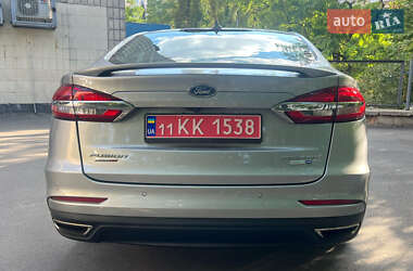 Седан Ford Fusion 2020 в 