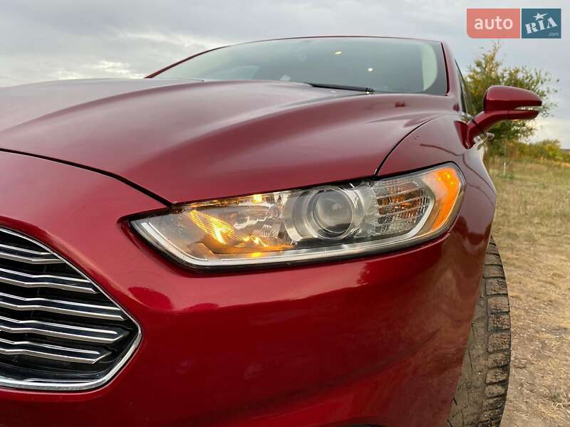 Ford Fusion 2013