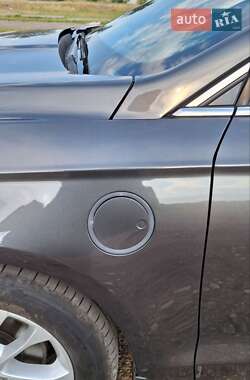 Седан Ford Fusion 2019 в 