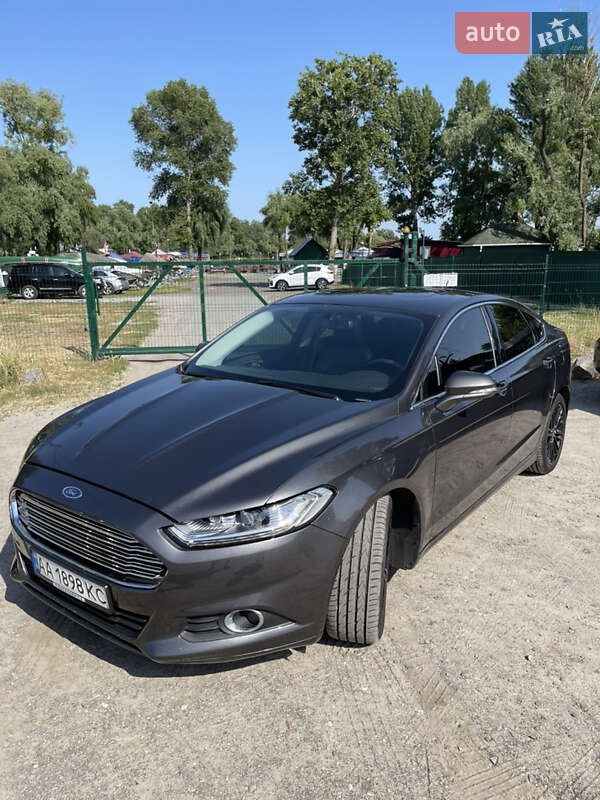 Седан Ford Fusion 2015 в Києві фото 4 Седан Ford Fusion 2015 в Києві