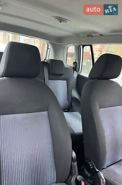 Хэтчбек Ford Fusion 2008 в 