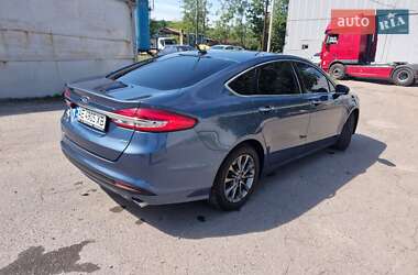 Седан Ford Fusion 2017 в 