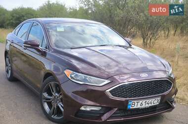 Седан Ford Fusion 2017 в 