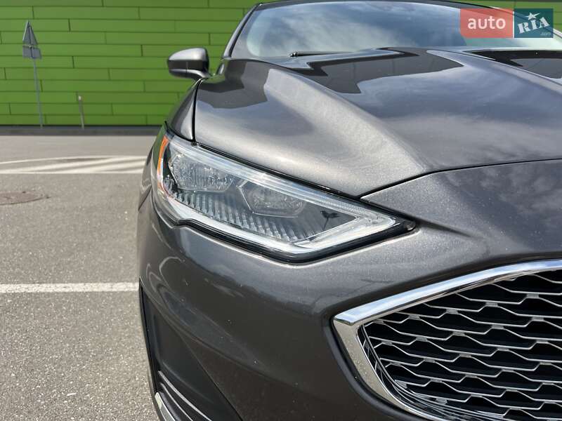 Седан Ford Fusion 2019 в Киеве
