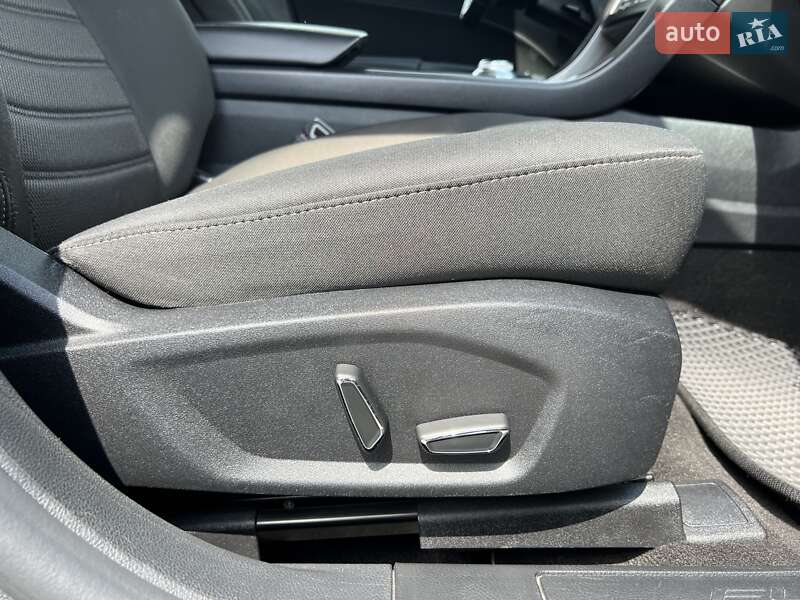 Седан Ford Fusion 2019 в Киеве