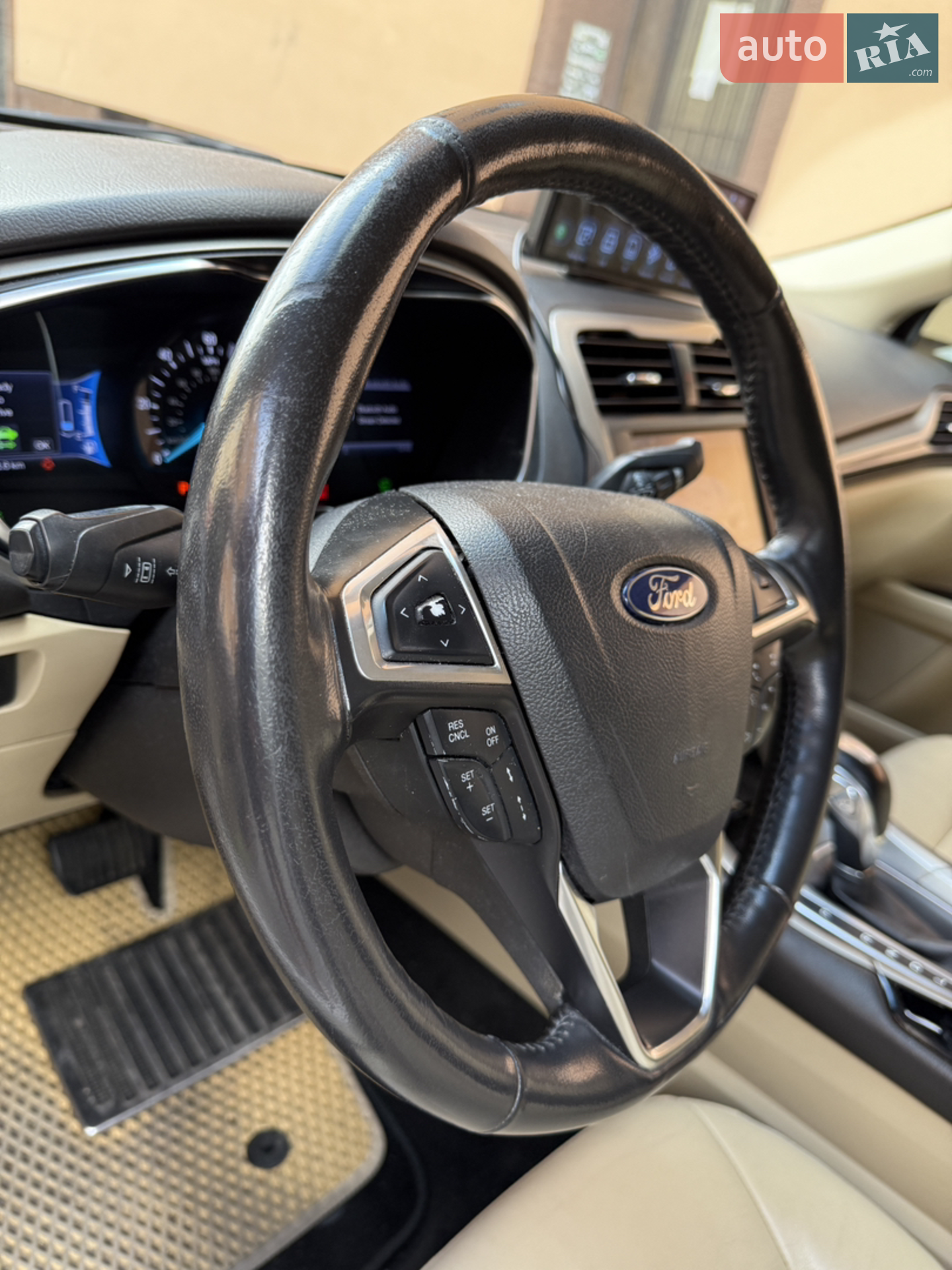 2012 Ford Fusion - мініатюра 23