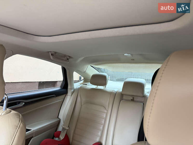 Седан Ford Fusion 2012 в Василькові